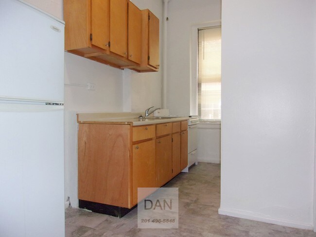 Foto del edificio - 4871 Broadway