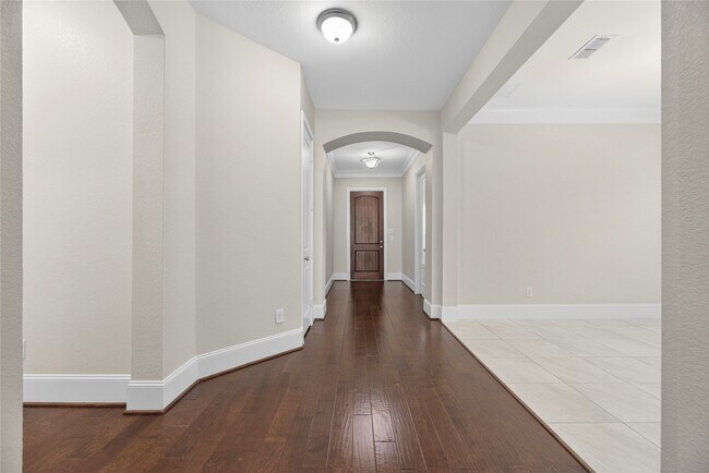 Foto del edificio - 10510 Trinity Springs Dr