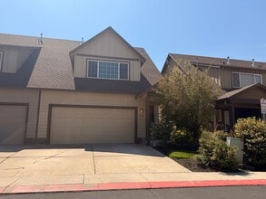 Building Photo - 2988 SW Indian Cir