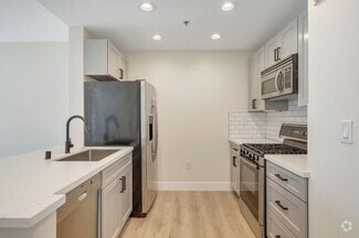 Building Photo - 1401 Jackson St