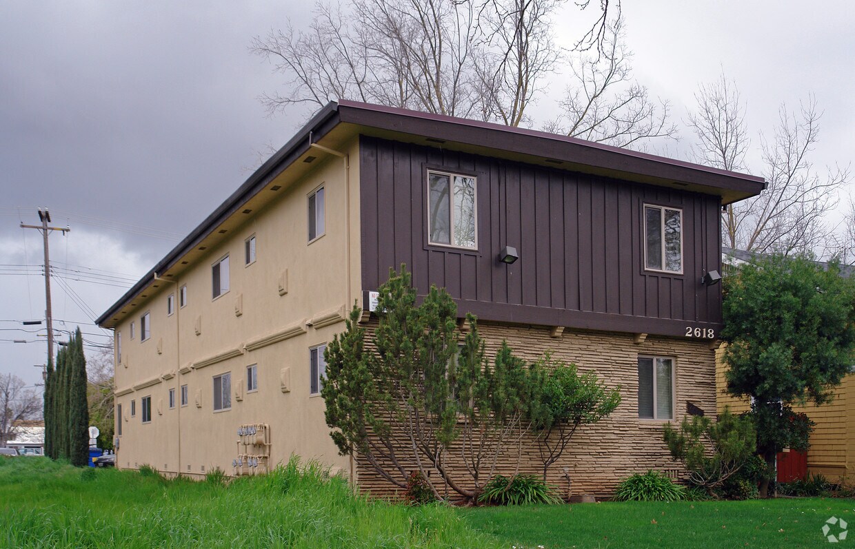 Foto principal - 2618 27th St