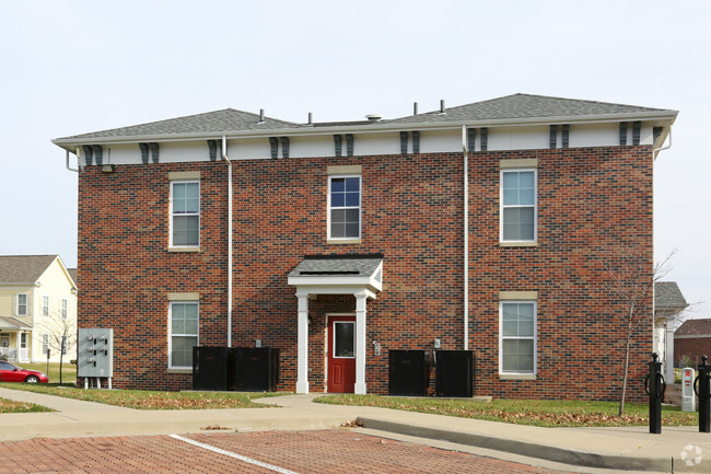 Building Photo - Twin Oaks Park