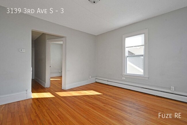 Building Photo - 3139 3rd Ave S