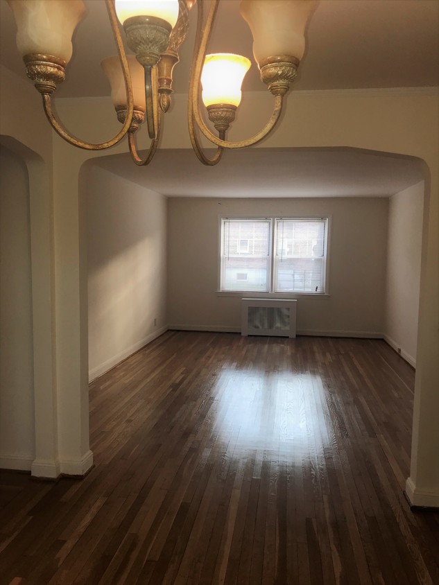 Foto principal - 148-25 29th Ave