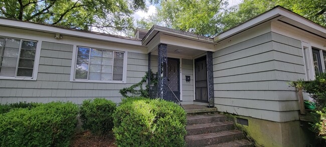 Photo - 1624 Myrtle St House