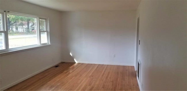 Building Photo - 1524 Joiner Rd