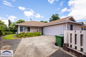 Building Photo - 91-1039-1039 Puhipaka St