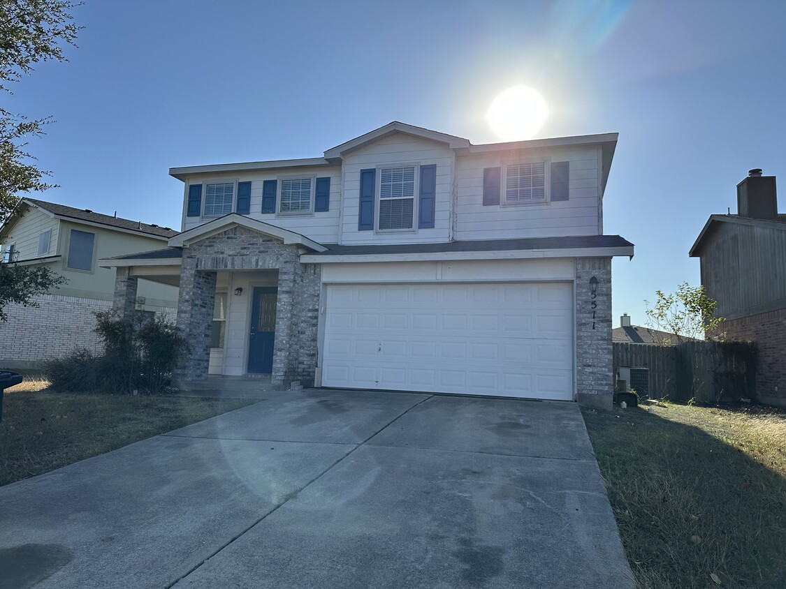 Foto principal - 5511 Orts Dr