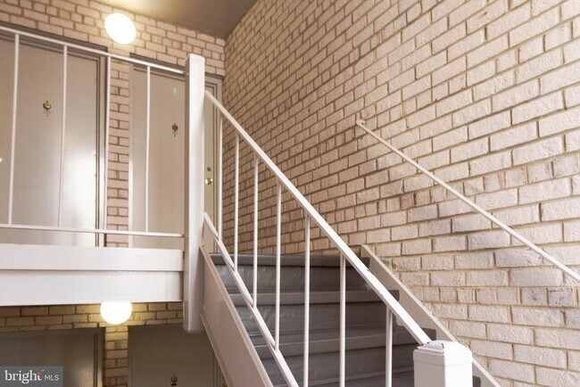 Foto del edificio - 37 Canterbury Square