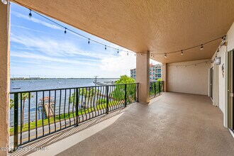 Building Photo - 29 Riverside Dr