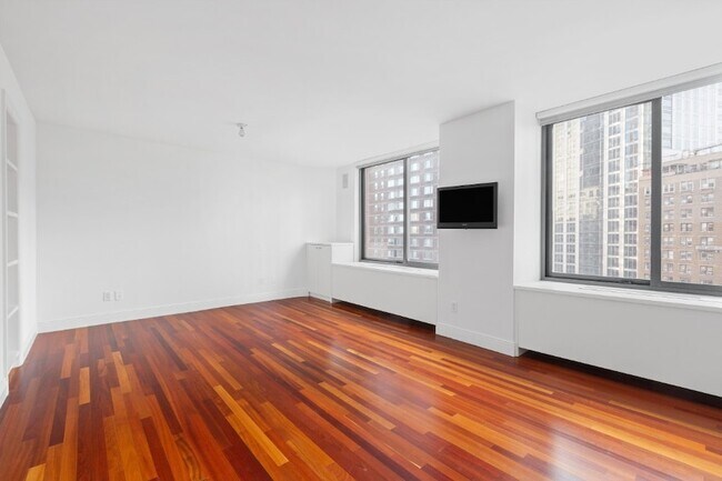 Foto del edificio - 155 W 70th St