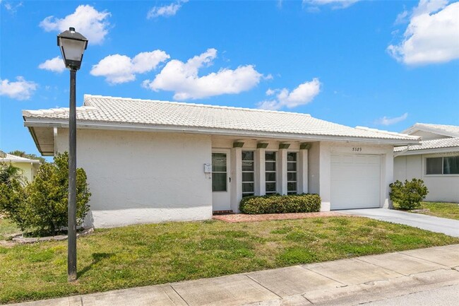 Building Photo - 5389 Springwood Blvd