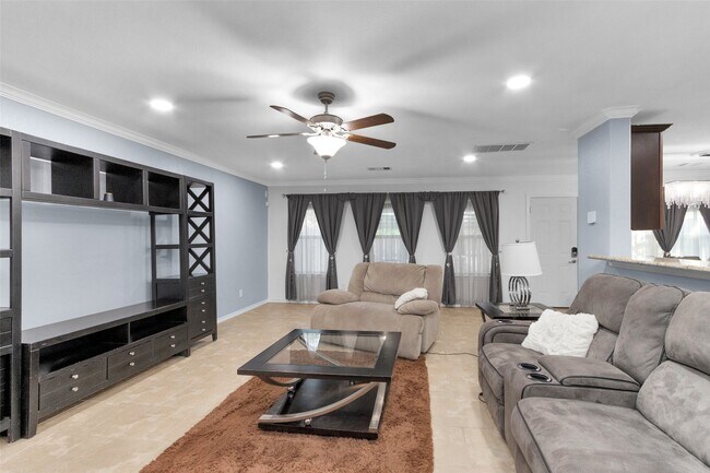 Foto del edificio - 1604 Hickory Burl Ln