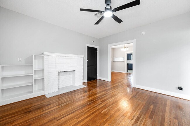 Foto del edificio - 2511 Arbor St