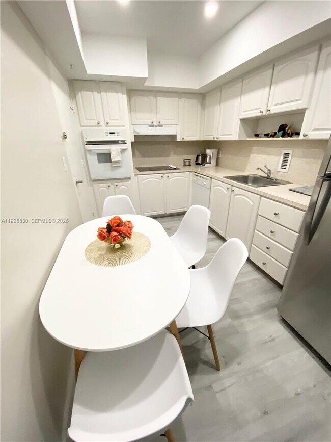 Foto del edificio - 4001 S Ocean Dr