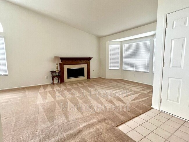 Foto del edificio - 27381 Terrytown Rd