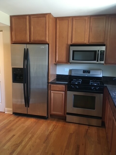 Foto del edificio - 2151 Ridge Ave