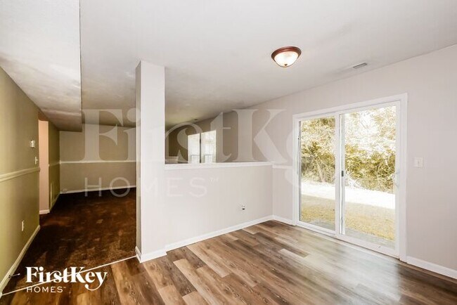 Foto del edificio - 10850 Snowdrop Way