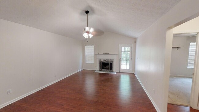 Foto del edificio - Beautiful one-story home in cul-de-sac
