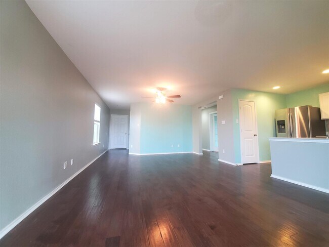 Building Photo - 261 New Bridge Dr