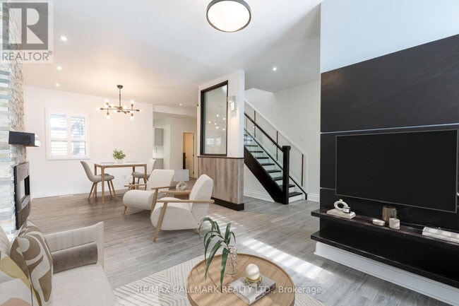 Photo du bâtiment - 908 Eastern Ave