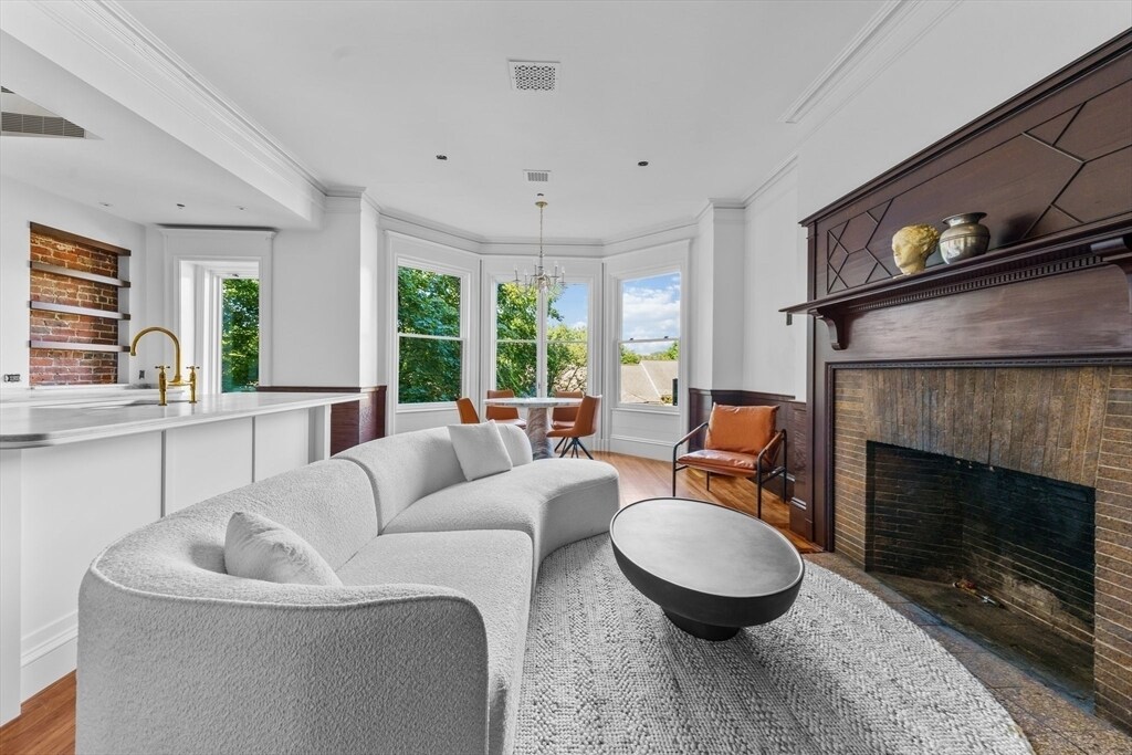 Foto principal - 320 Tappan St
