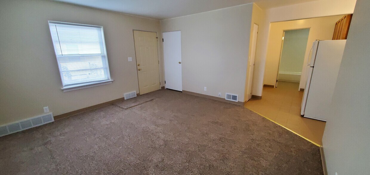 1623 8th St Unit n/a, Rockford, IL 61104 Apartments in Rockford, IL