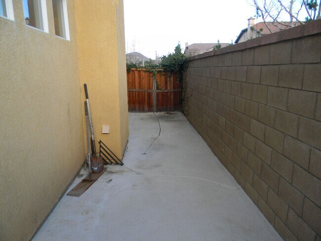 Foto del edificio - 11166 Pondfield Ct