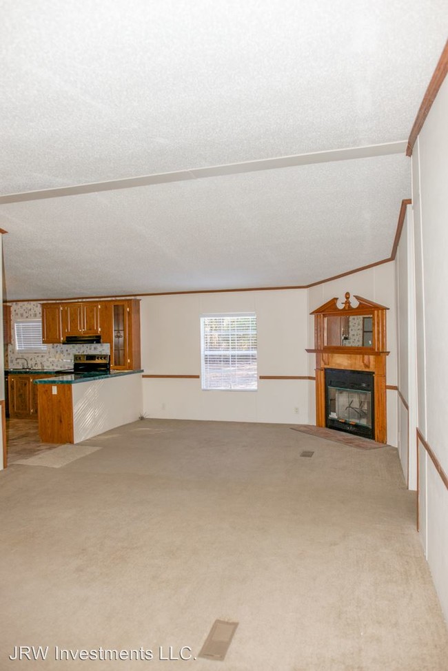 Building Photo - 3 br, 2 bath House - 5448 Hwy 4
