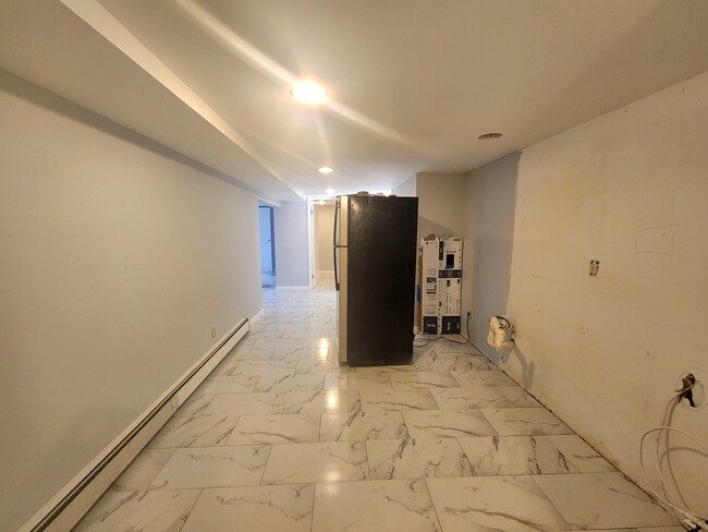 Building Photo - 200 Wavecrest Dr