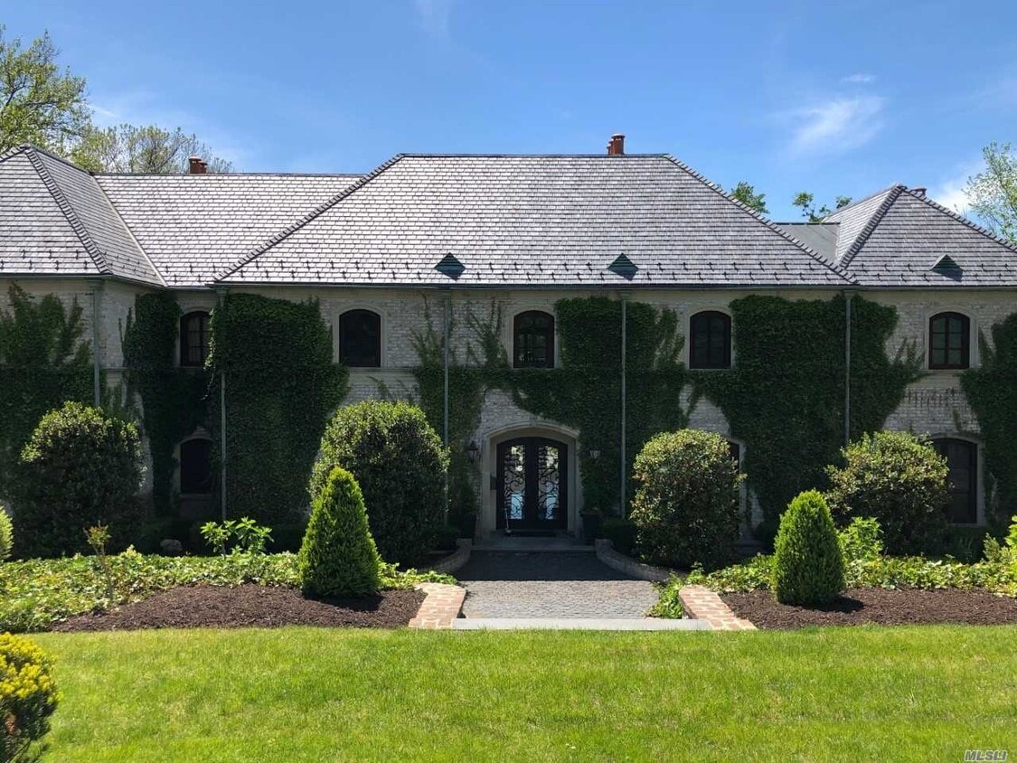 24 Gristmill Ln, Manhasset, NY 11030 House Rental in Manhasset, NY