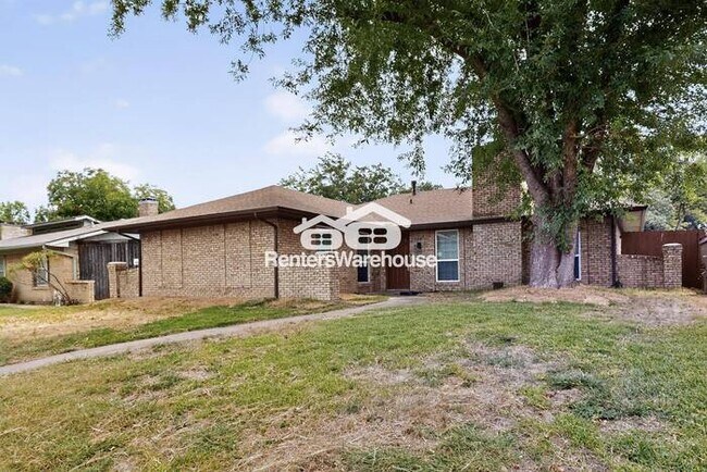 Building Photo - Move In Ready Completely Remodeled 3 Bedroom