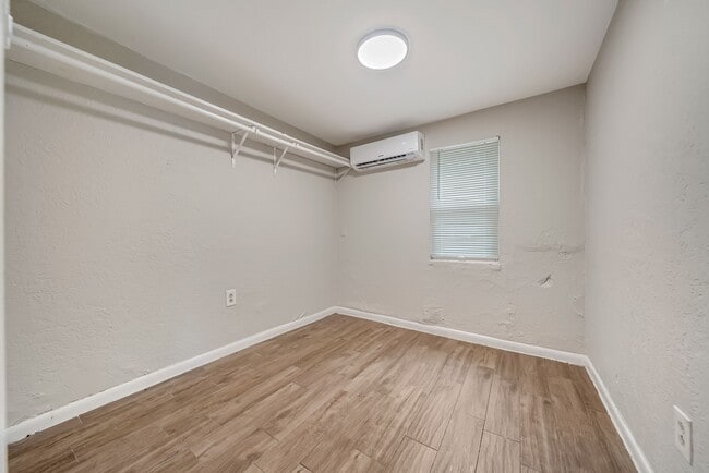 Foto del edificio - 217 Johnson St
