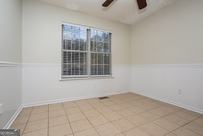 Building Photo - 3905 Saddlecreek Dr
