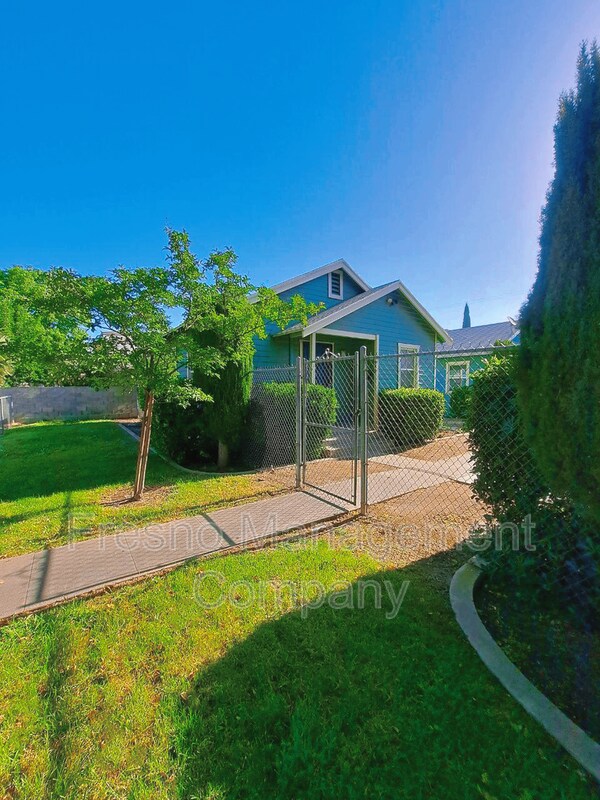 Building Photo - 436 N Effie St.