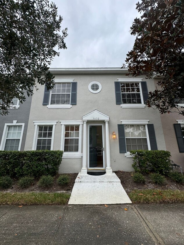 Primary Photo - Avalon Park Town Center Townhome: 3 Bedroo...