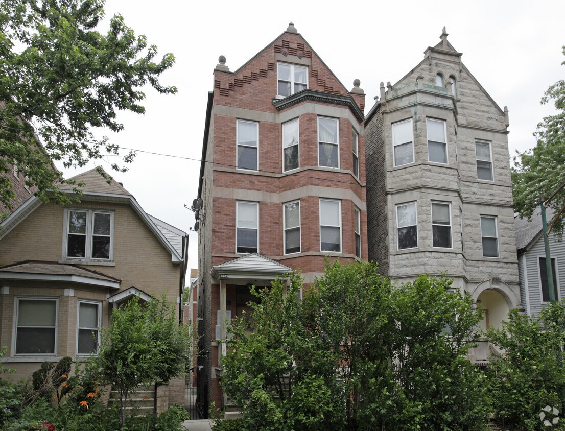 Building Photo - 1832 N Wood St