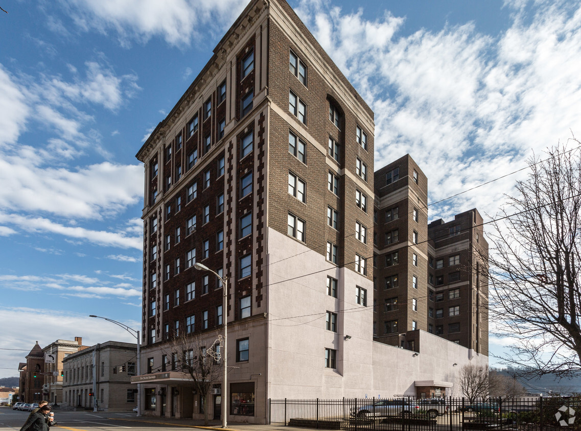 Building Photo - Fort Steuben Apartments