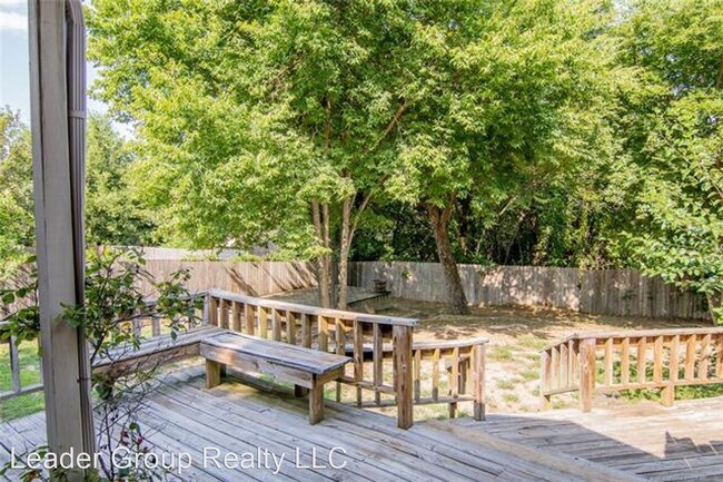 Building Photo - 4 br, 4 bath House - 1306 Country Club Rd