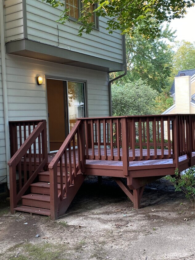 Primary Photo - 201 Mint Hill Dr