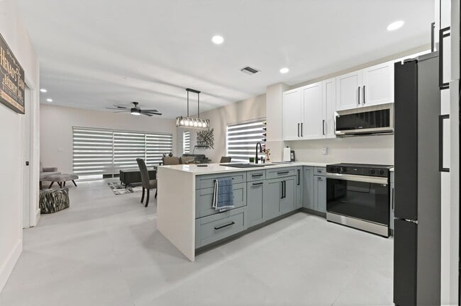 Foto del edificio - 6880 Brook Hollow Rd