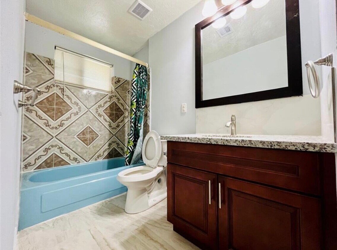 Foto del edificio - 7303 Shiner Ln