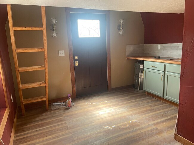 Foto del edificio - 1404 Sunny Glen St