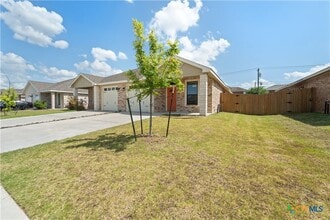 Building Photo - 1110 Carlsberg Dr