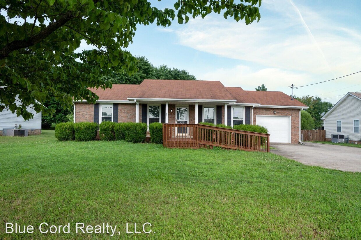 Foto principal - 3 br, 2 bath House - 3704 Trenton Road