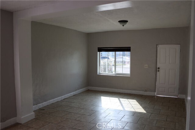Building Photo - 8420 San Carlos Ave