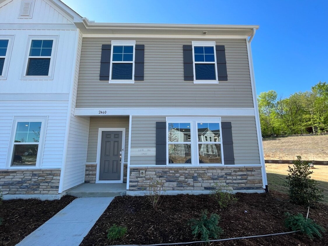 Foto principal - Brand New Corner Unit 3BD, 2.5BA Raleigh T...