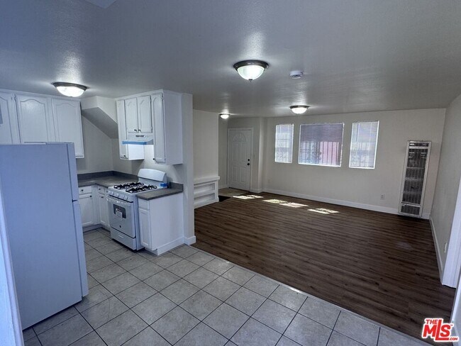 Foto del edificio - 5903 S Crenshaw Blvd
