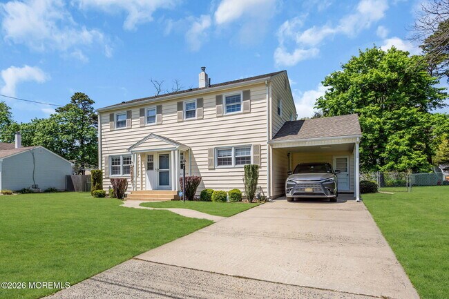 Foto del edificio - 15 Pinebrook Dr