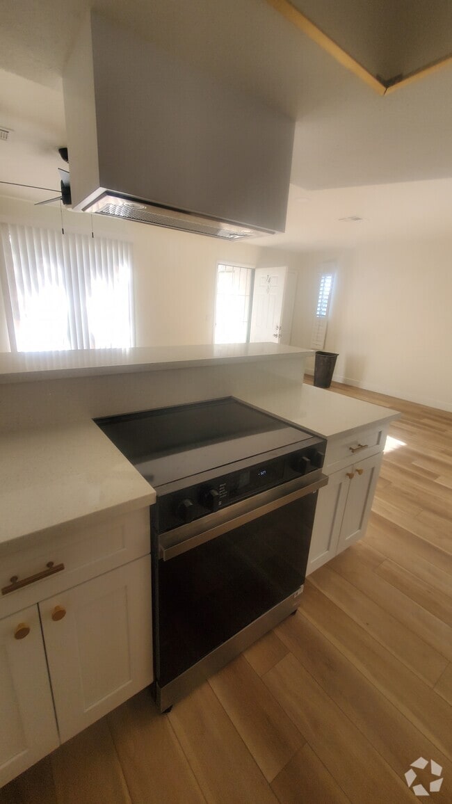 Building Photo - 2480 Old Forge Ln